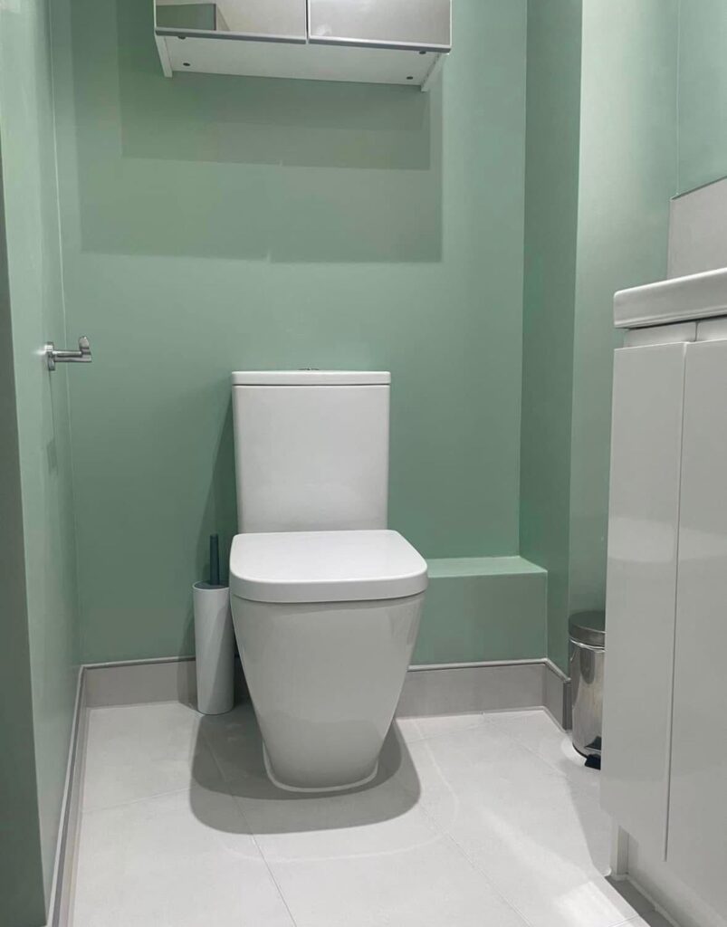 Ensuite renovation completed in West Malling, Kent ✨ From start to finish, JG Plumbing and Heating managed all trades involved in the project to deliver a high-quality finish and smooth installation process throughout. Another bathroom transformation completed to a professional standard by the team
